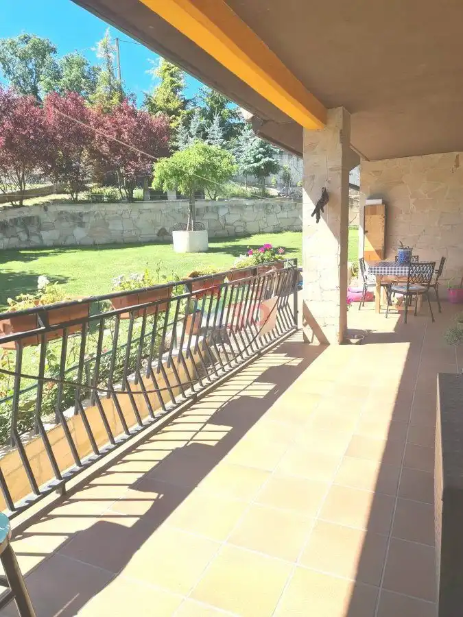 Chalet con piscina en venta en Condado de Treviño, imagen 6