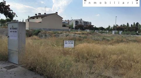 URBANA.- Parel edificable en término de Zuera, partida San Juan, calle Océano Antártico, número 12-14, denominada RU14d-¡, de form