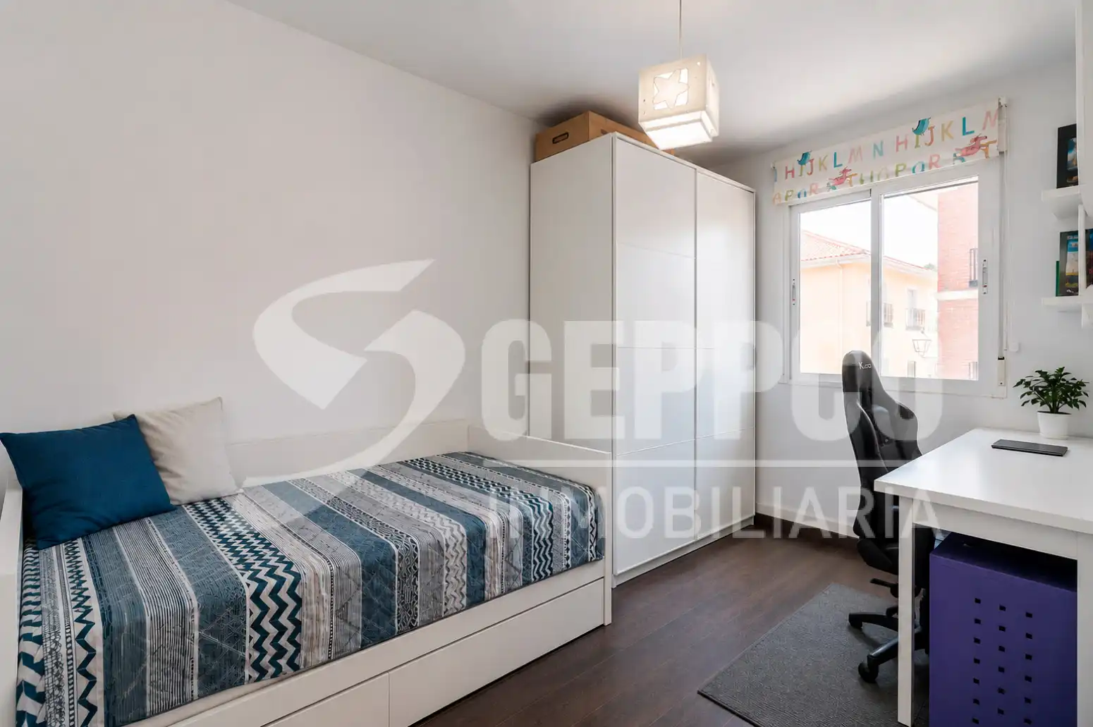 Habitación de Dúplex en venta en Villalbilla con Aire acondicionado