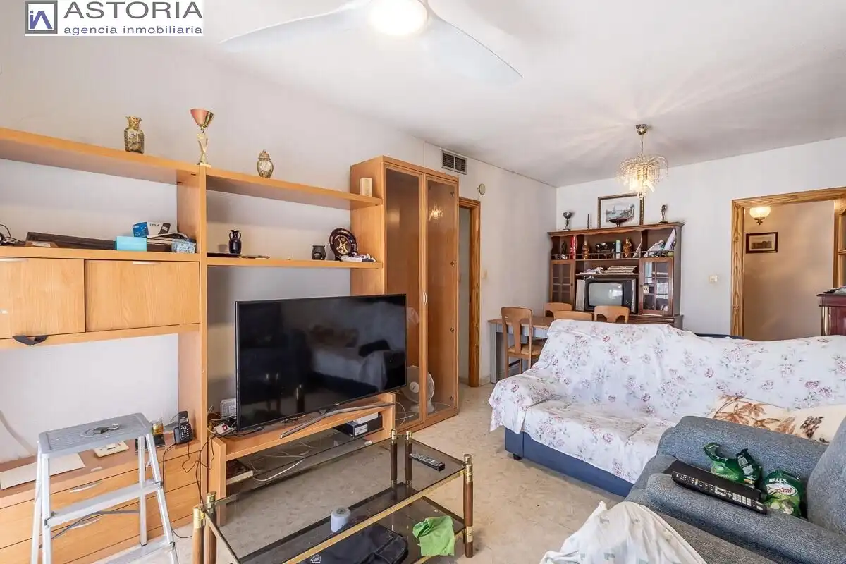 Flat with terrace for sale in Avenida JUAN PABLO II, imagen 6