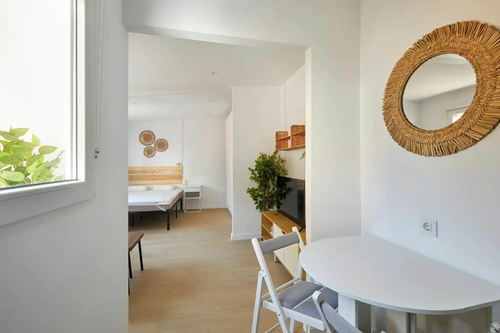 Schlafzimmer von Wohnung zur Miete in Barcelona mit Klimaanlage, Heizung und Möbliert