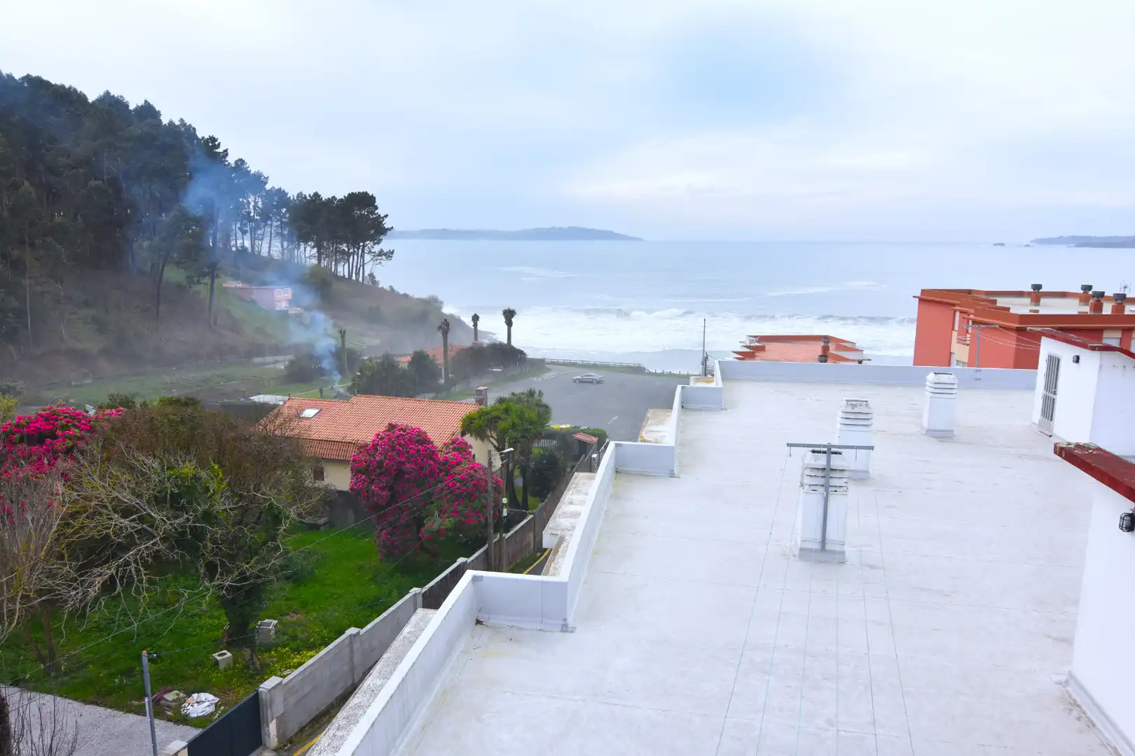 Piso en venta en Pontedeume con Calefacción, Parquet y Terraza