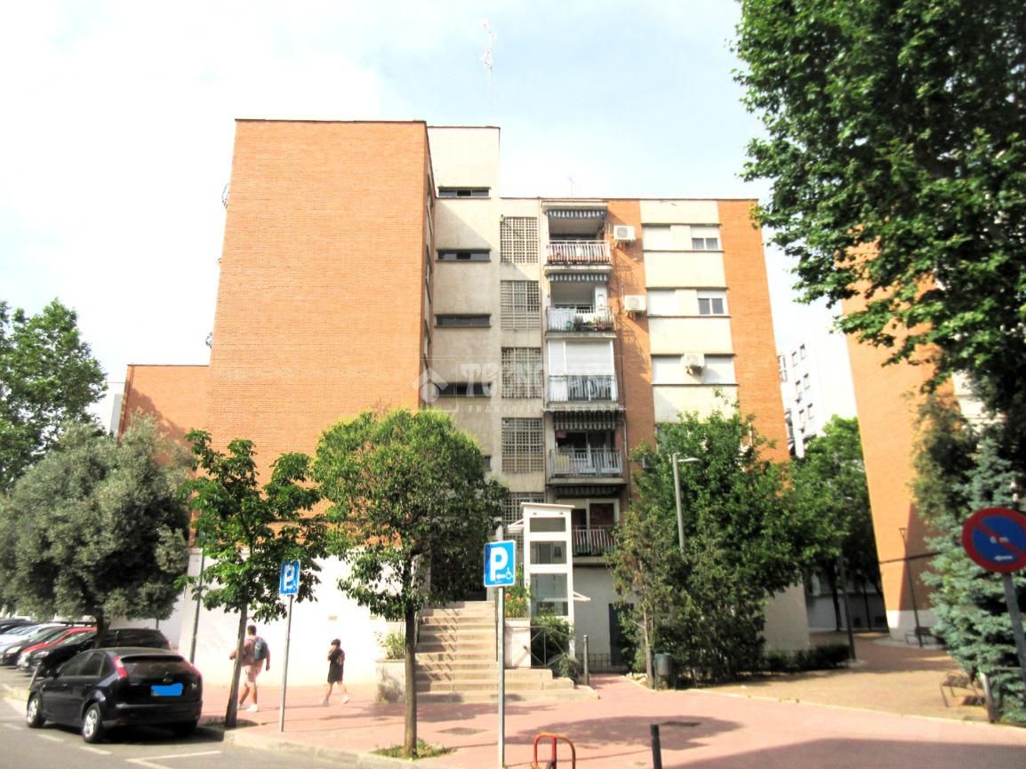 Exterior view of Flat for sale in Móstoles  with Air Conditioner, Heating and Terrace