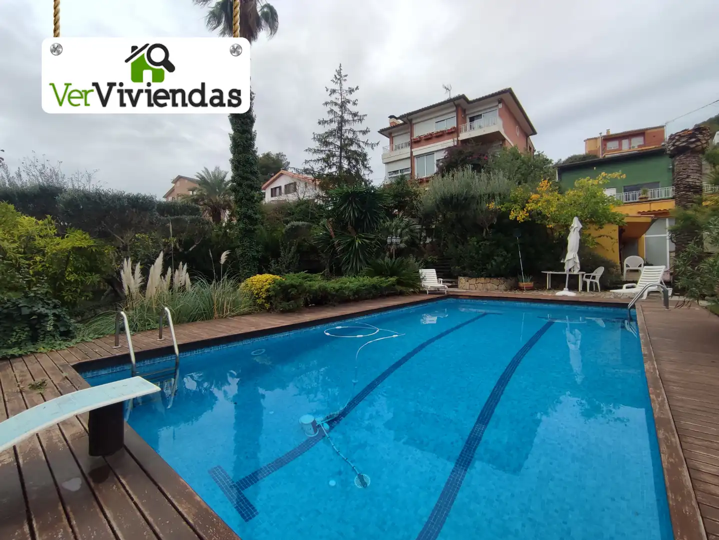House with terrace for sale in Carrer Major 611