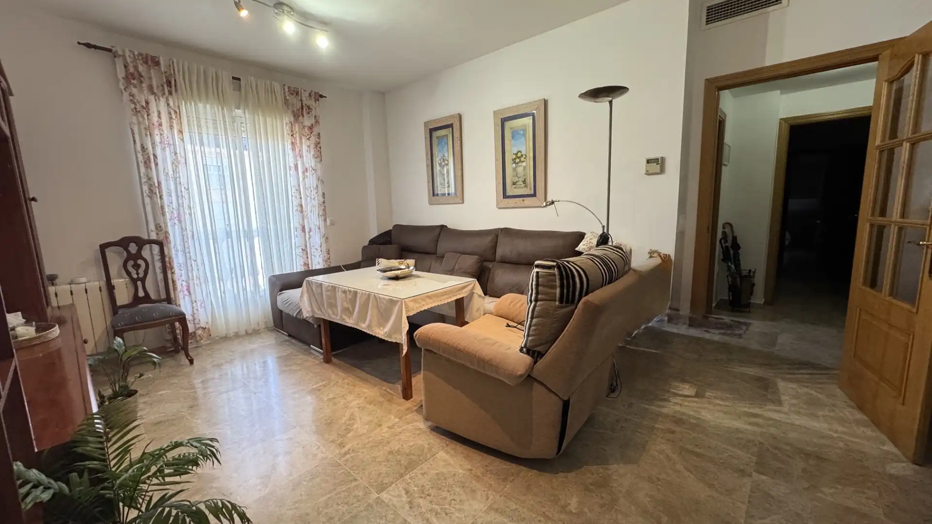 Sala d'estar de Pis en venda en Badajoz amb Calefacció i Traster