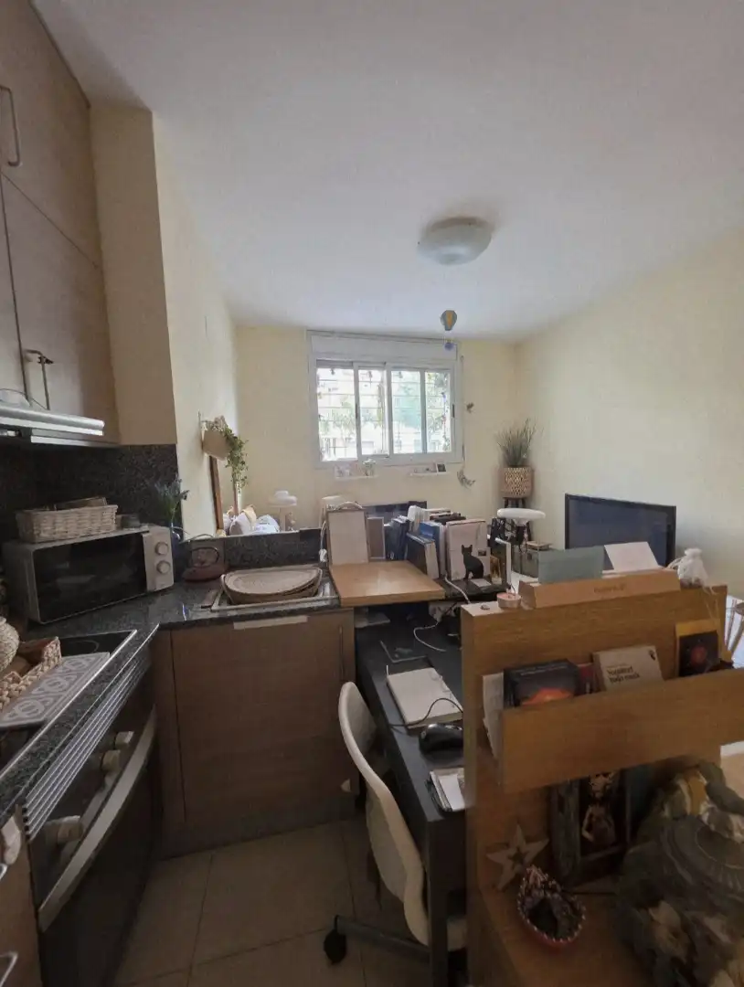 Küche von Wohnung zum Verkauf in Badalona mit Klimaanlage, Heizung und Terrasse