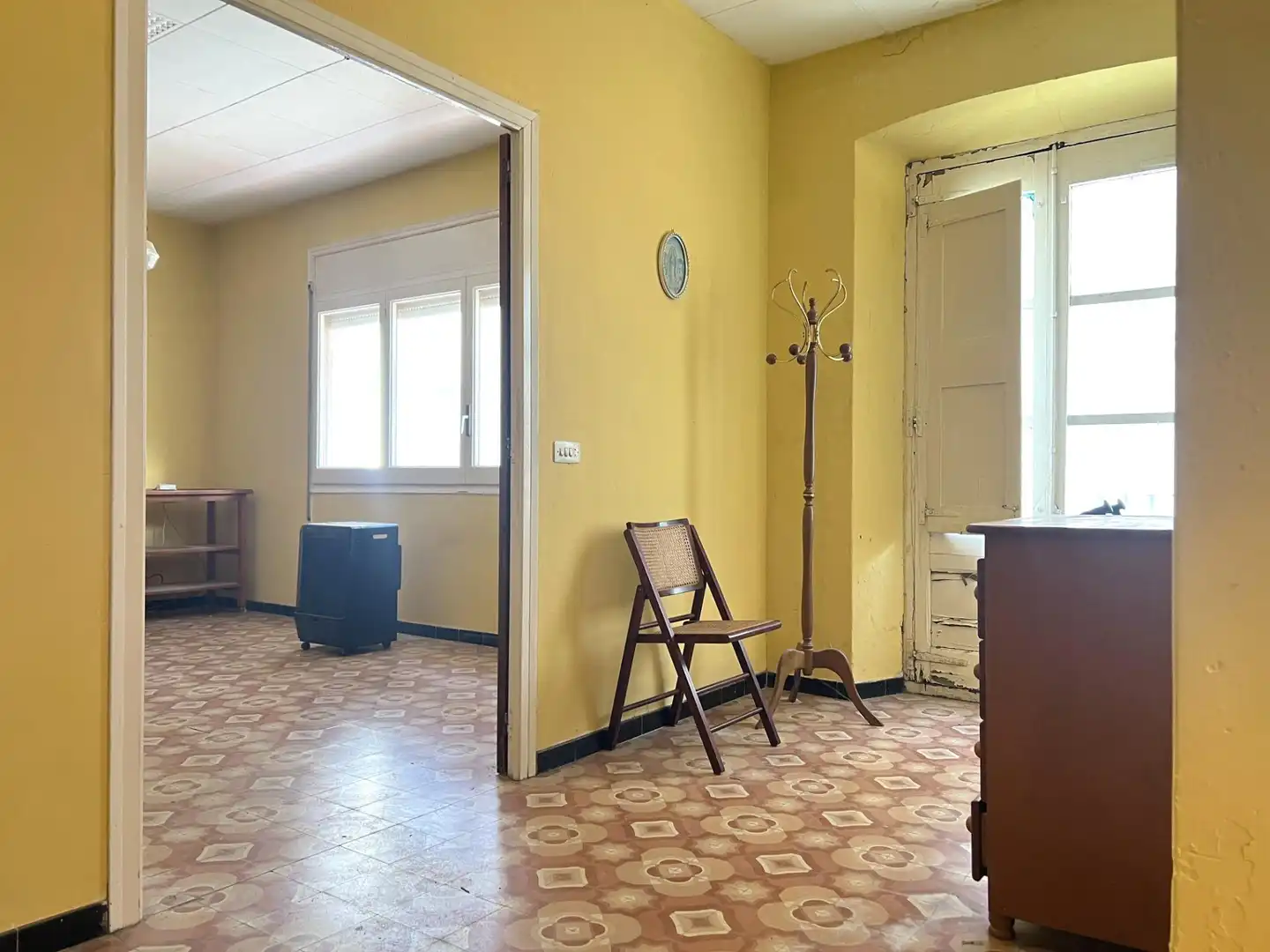 Sala d'estar de Casa adosada en venda en L'Armentera amb Traster i Balcó