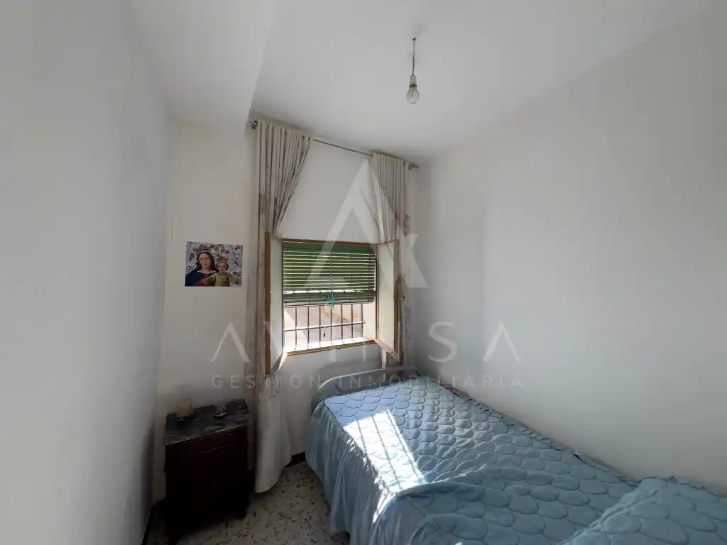 Houses for sale in N/A, Alhóndiga