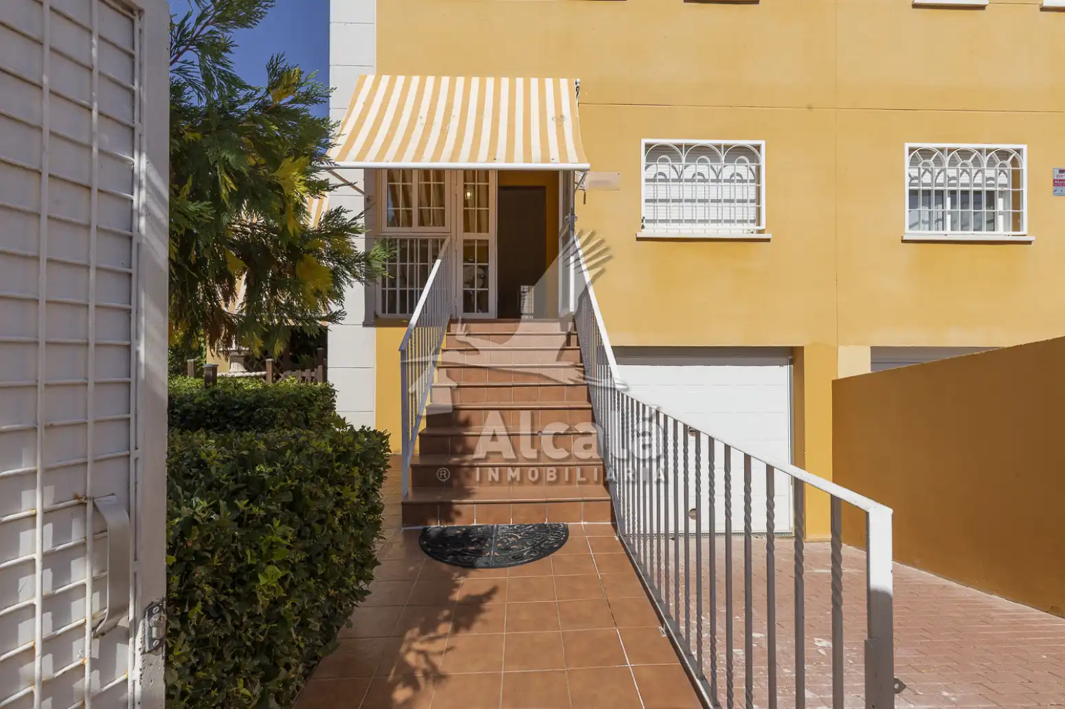 Casa aparellada amb piscina en venda a Torrejón del Rey, imagen 50