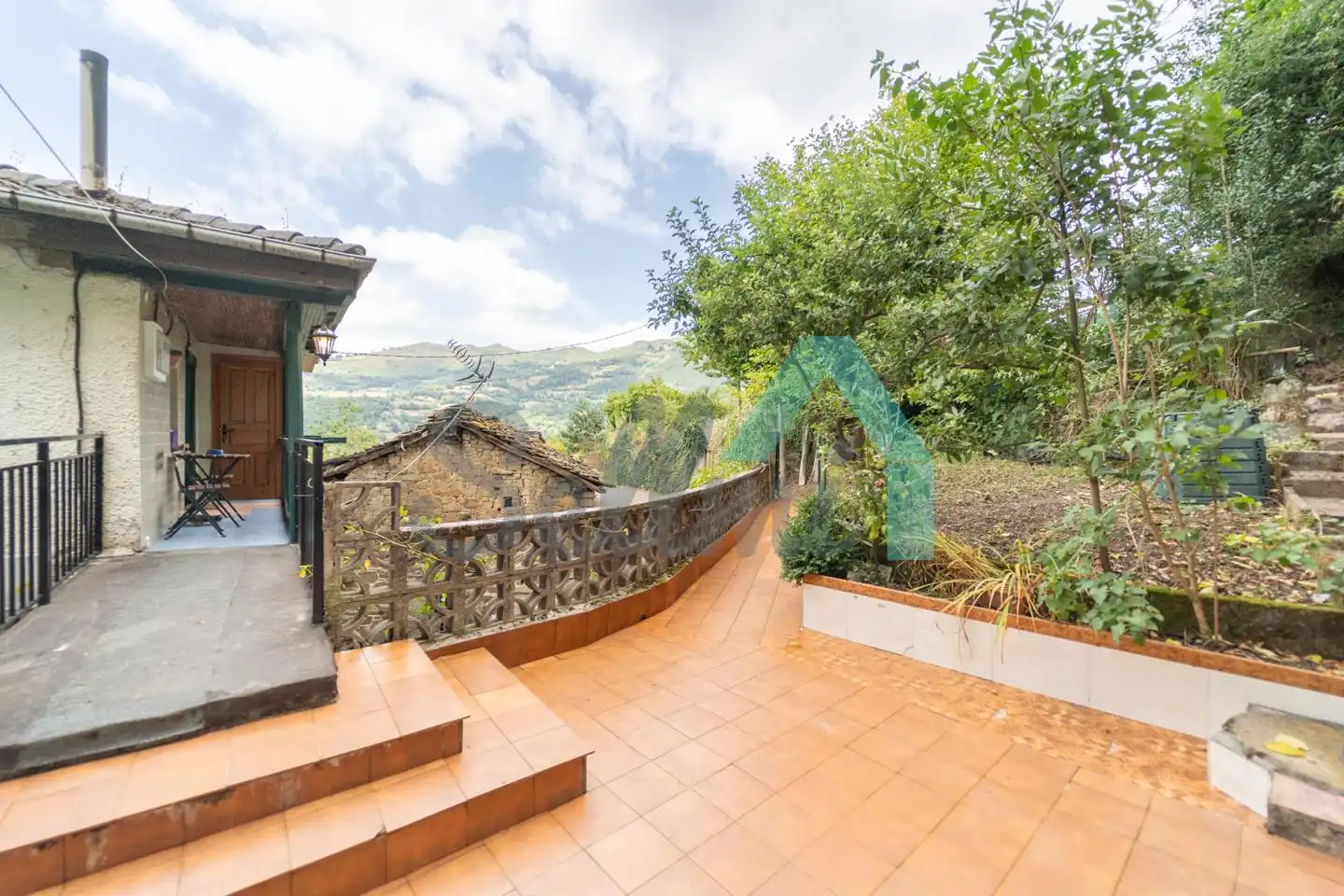Garden of Houses for sale in Aller  with Heating, Private garden and Terrace