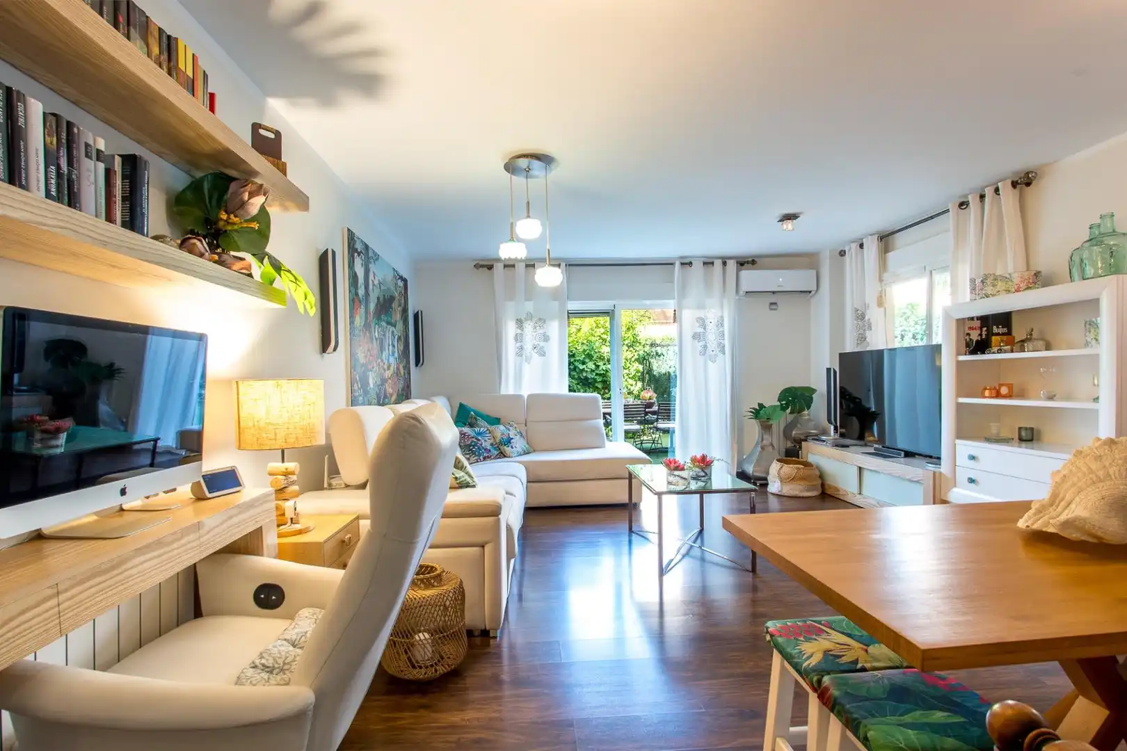 Sala d'estar de Planta baixa en venda en Molina de Segura amb Aire condicionat, Calefacció i Jardí privat