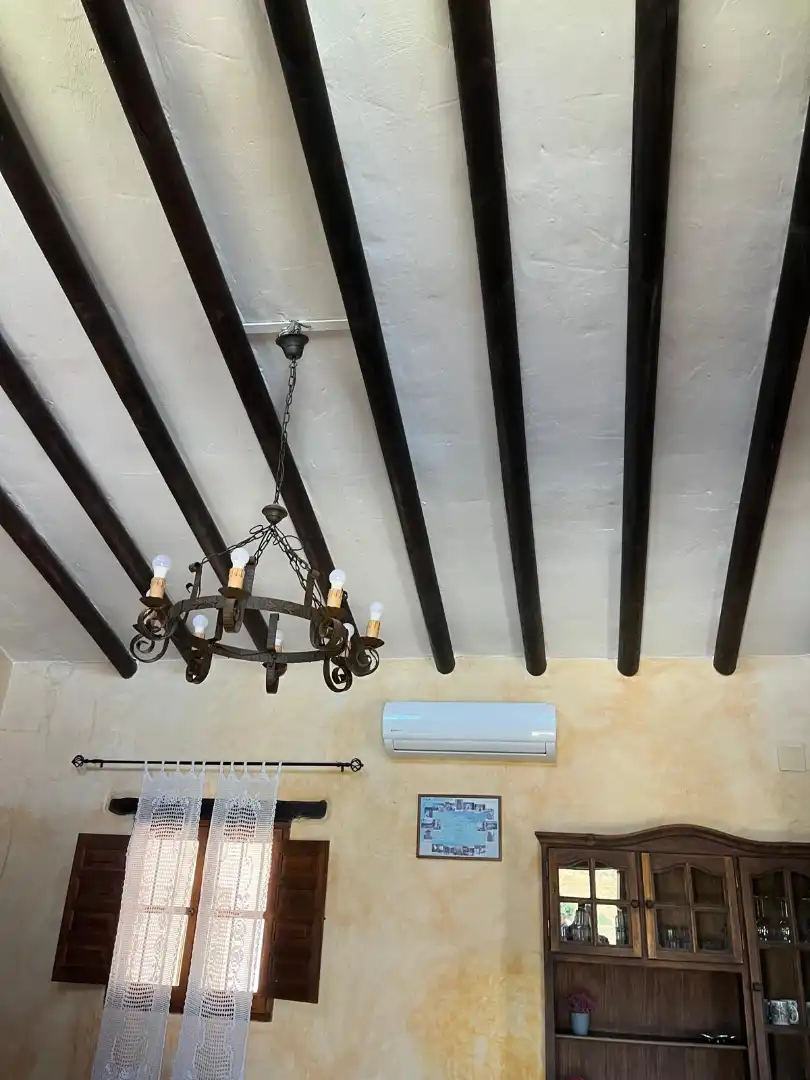 Finca rústica de lloguer en Sedella amb Aire condicionat, Jardí privat i Traster