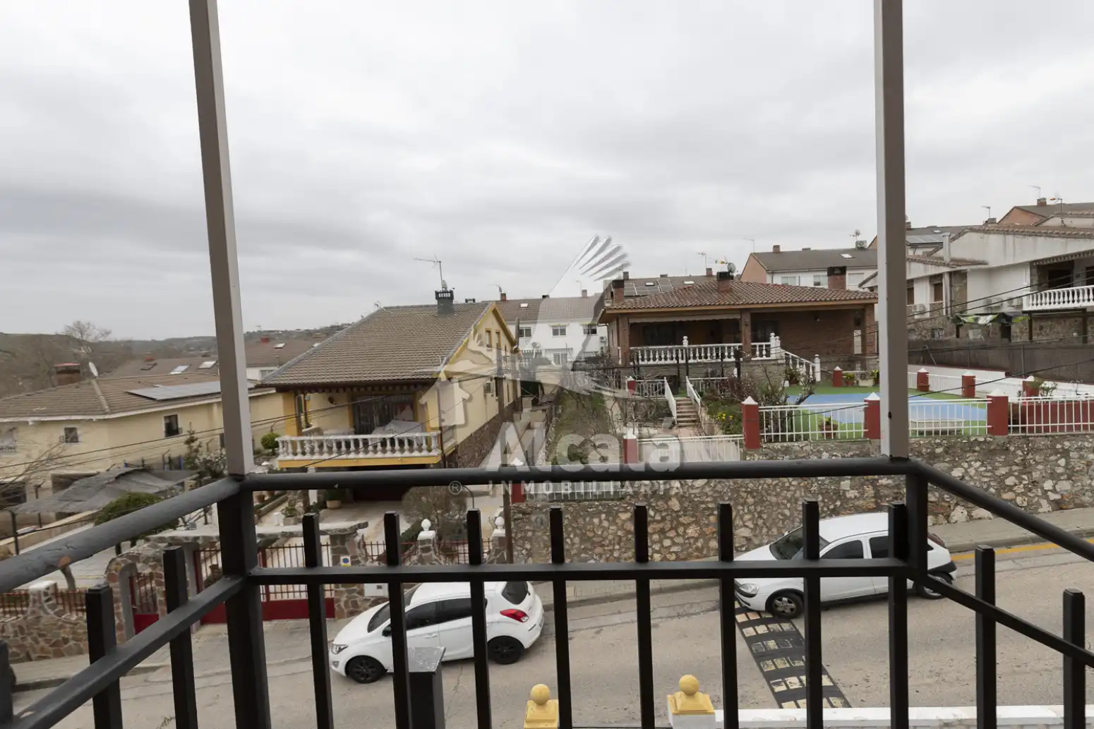 Vista exterior de Casa o xalet en venda en Villalbilla amb Aire condicionat, Calefacció i Jardí privat