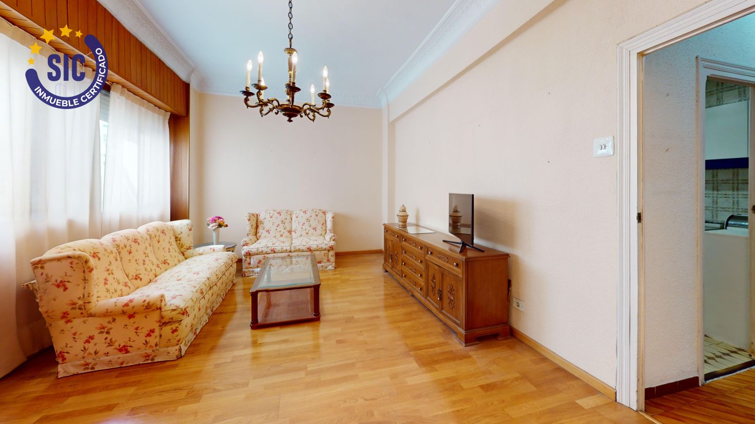 Sala de estar de Piso en venta en  Valencia Capital con Aire acondicionado y Balcón