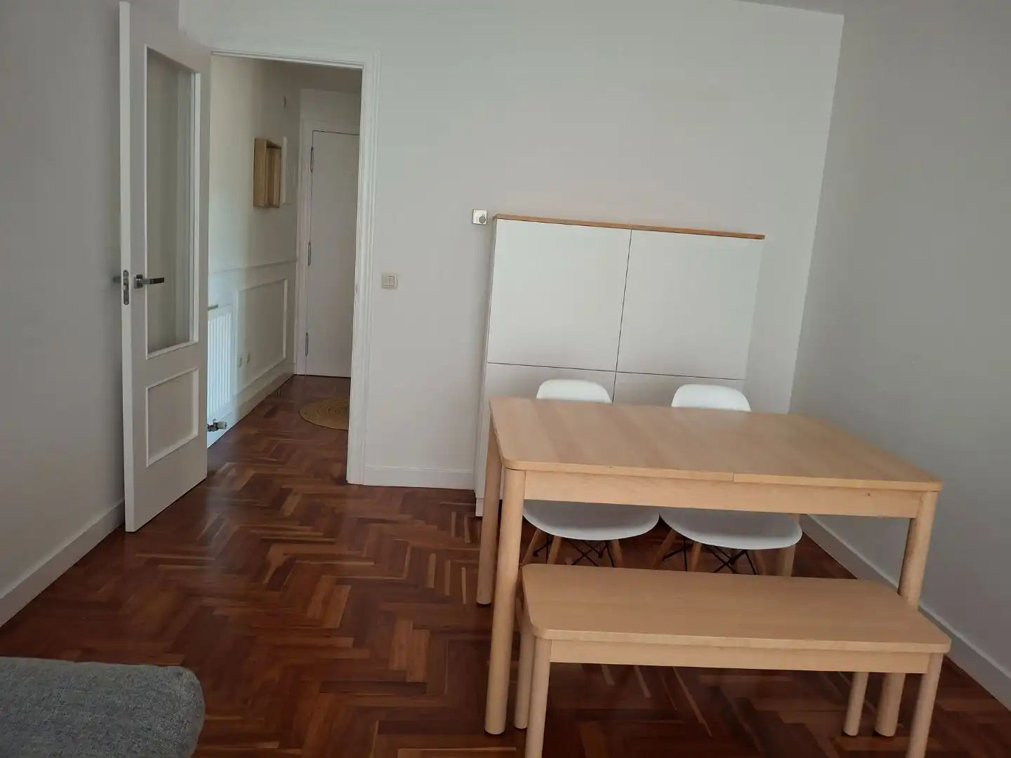 Comedor de Piso de alquiler en Vigo  con Calefacción, Trastero y Horno