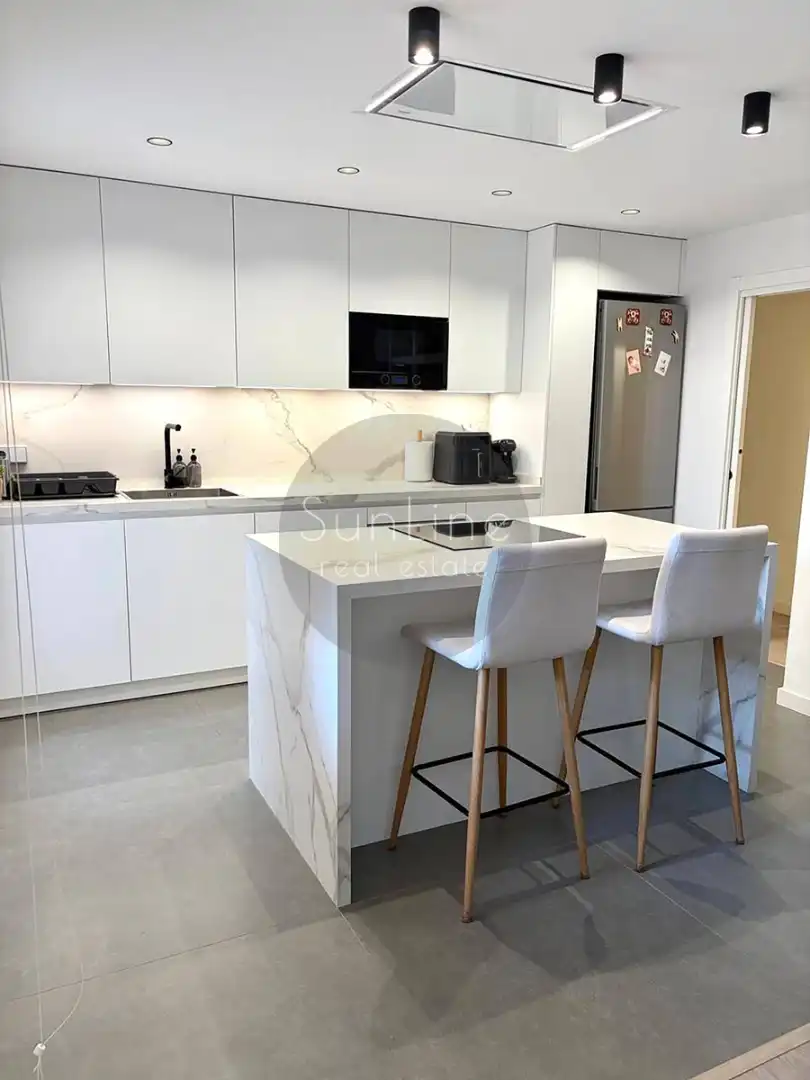 Cocina de Piso en venta en Valencia con Aire acondicionado, Terraza y Trastero