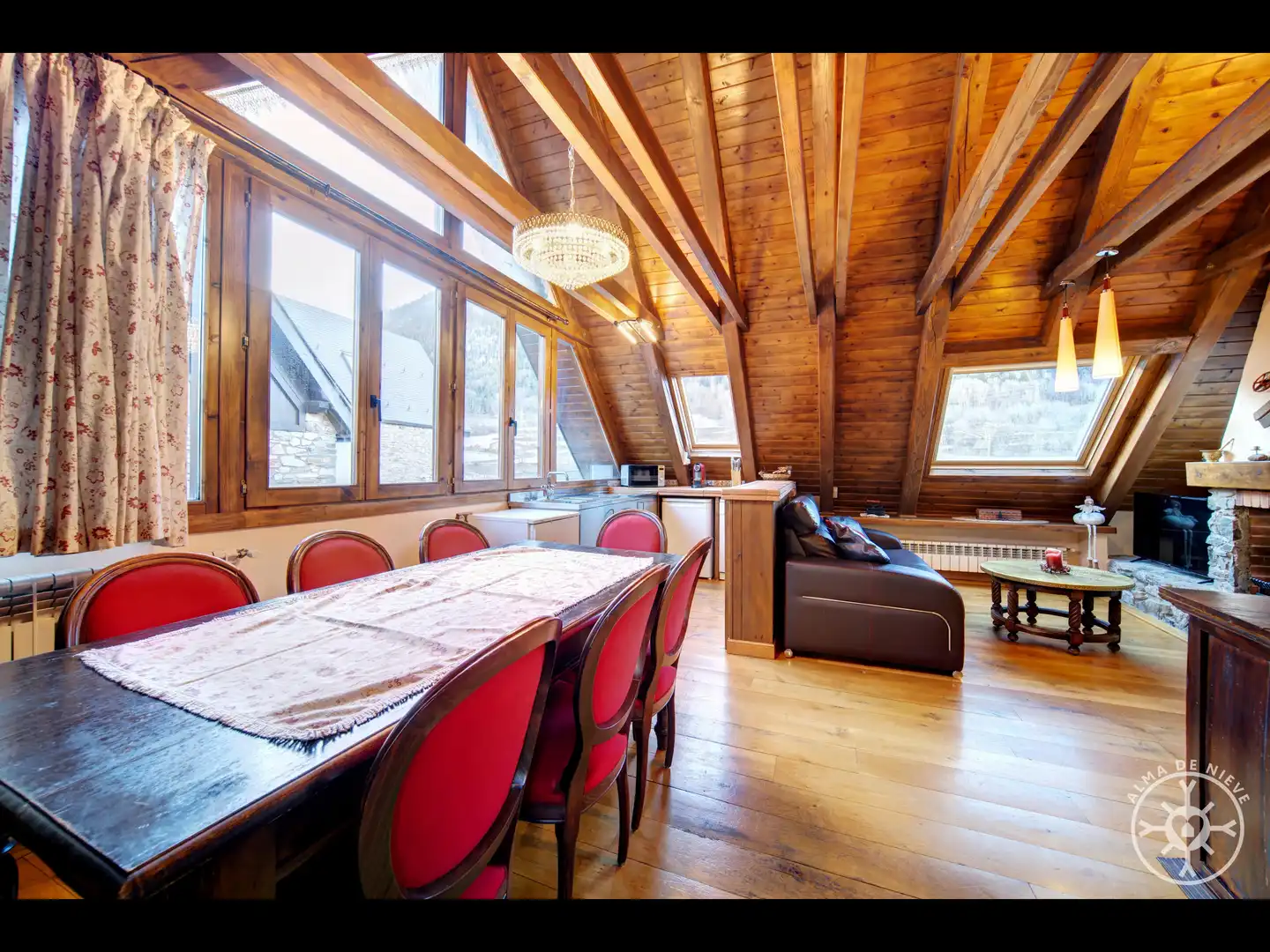 Comedor de Casa o chalet en venta en Naut Aran con Amueblado