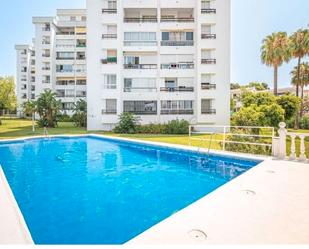 Piscina de Apartament en venda en Marbella amb Aire condicionat, Calefacció i Terrassa