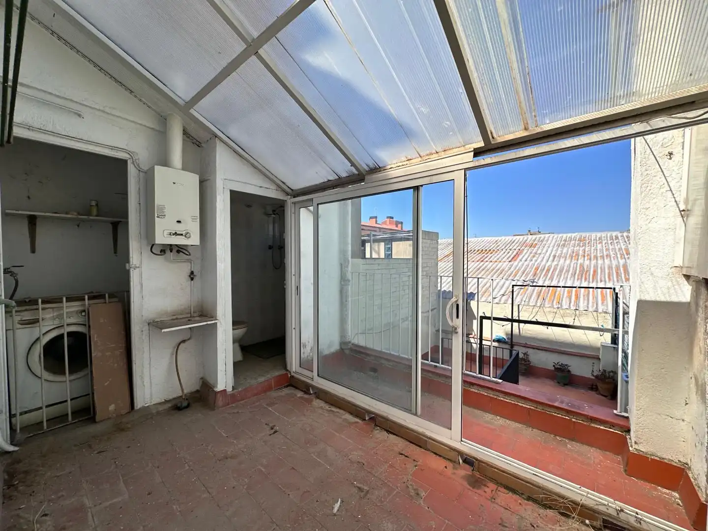 Reihenhaus mit Terrasse zum Verkauf in Carrer de Jacint Verdaguer, imagen 23