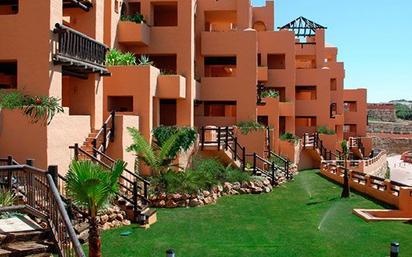 Vista exterior de Apartament en venda en Manilva amb Aire condicionat, Calefacció i Terrassa
