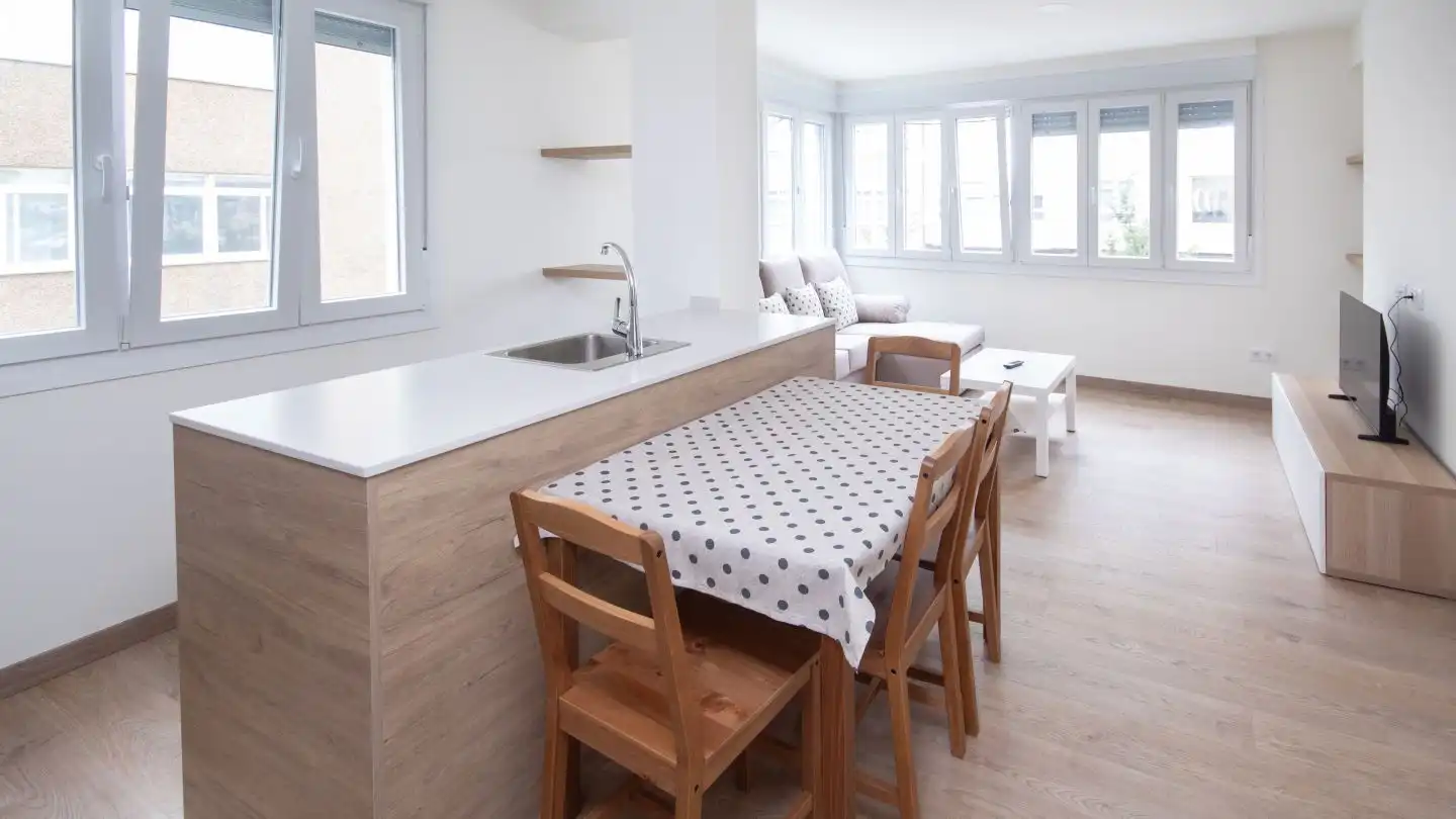 Cocina de Piso de alquiler en Carballo con Calefacción