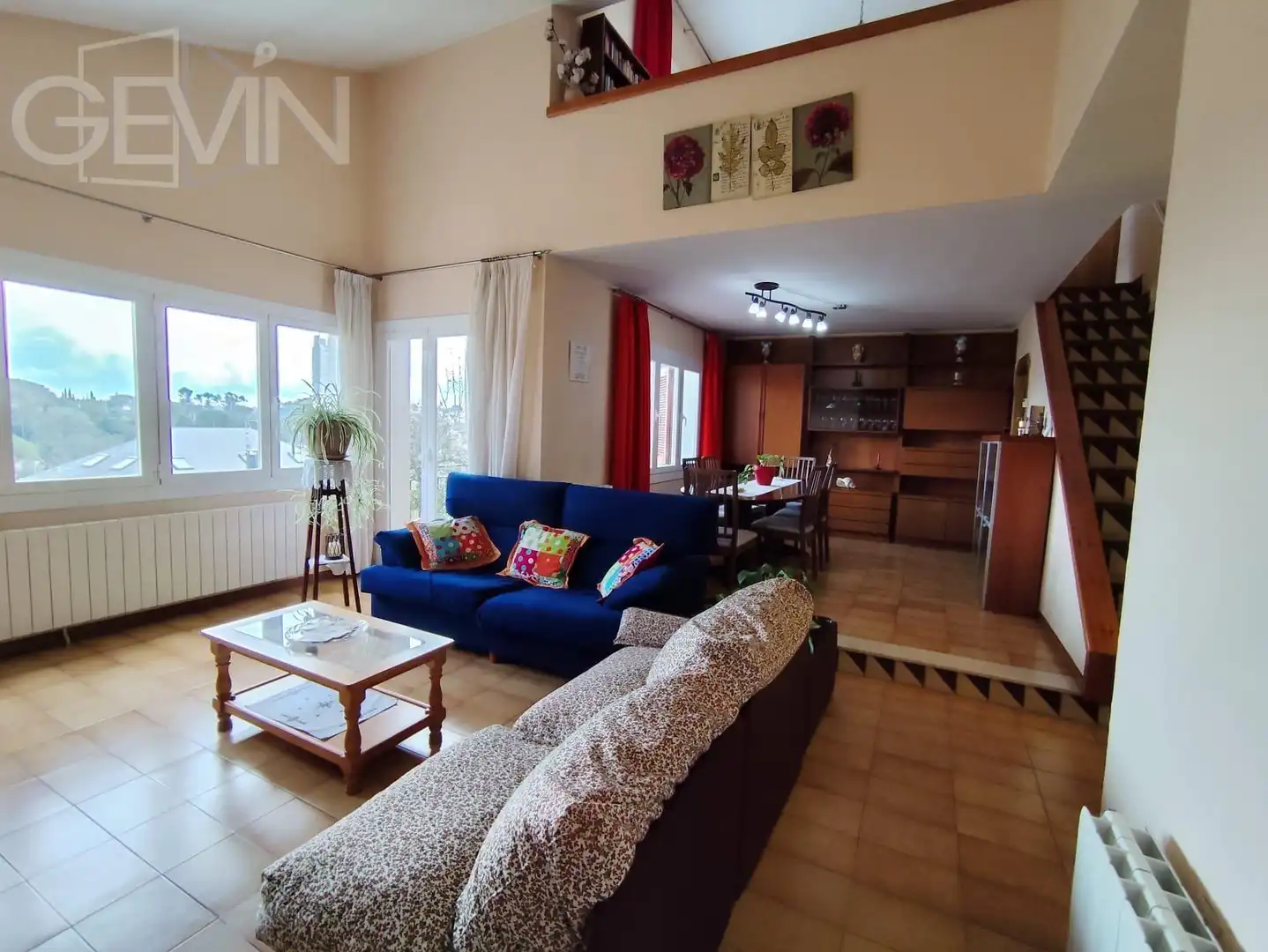 Sala d'estar de Casa o xalet en venda en Caldes de Montbui amb Aire condicionat, Calefacció i Jardí privat