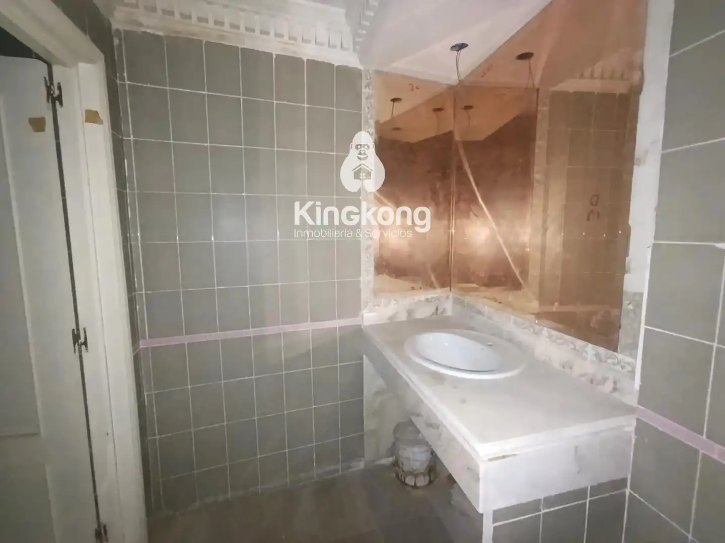 Baño de Local en venta en Illescas