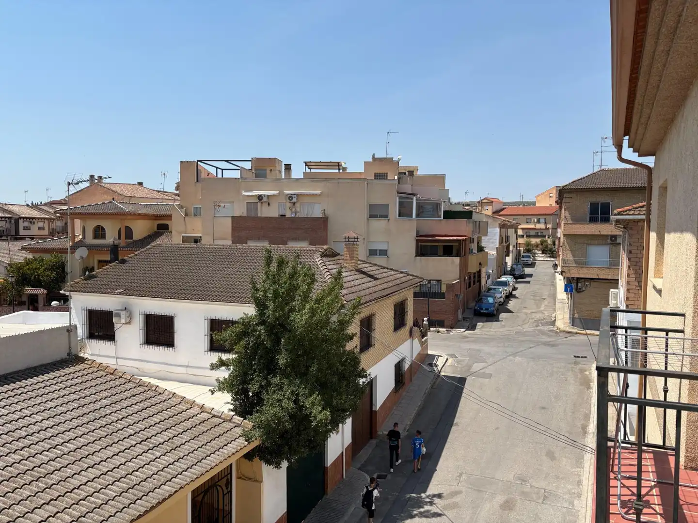 Vista exterior de Pis en venda en Las Gabias amb Moblat i Balcó