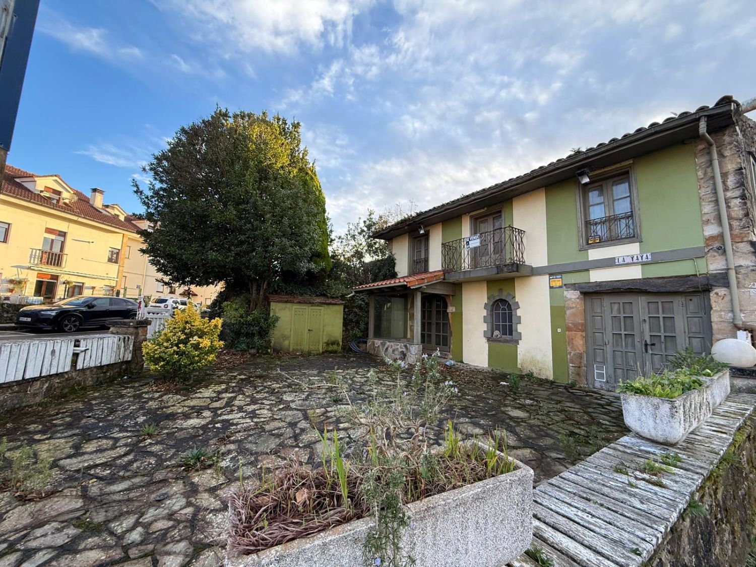 Vista exterior de Casa o xalet en venda en Meruelo amb Jardí privat i Terrassa