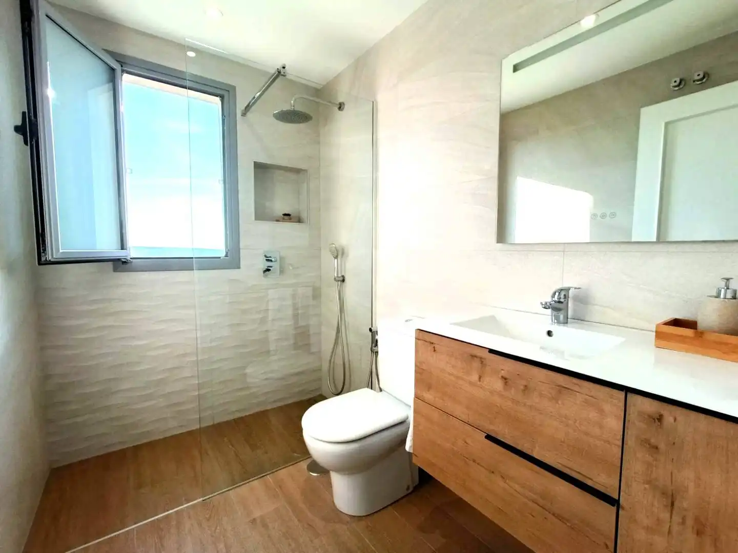Flat with pool for sale in Los Arenales del Sol, imagen 40