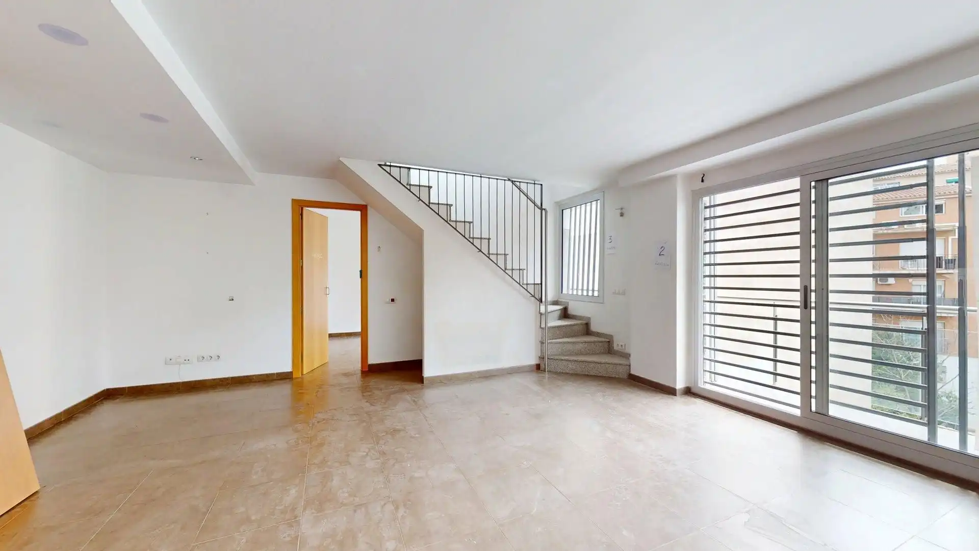 Maisonette zum Verkauf in Rubí mit Terrasse und Abstellraum