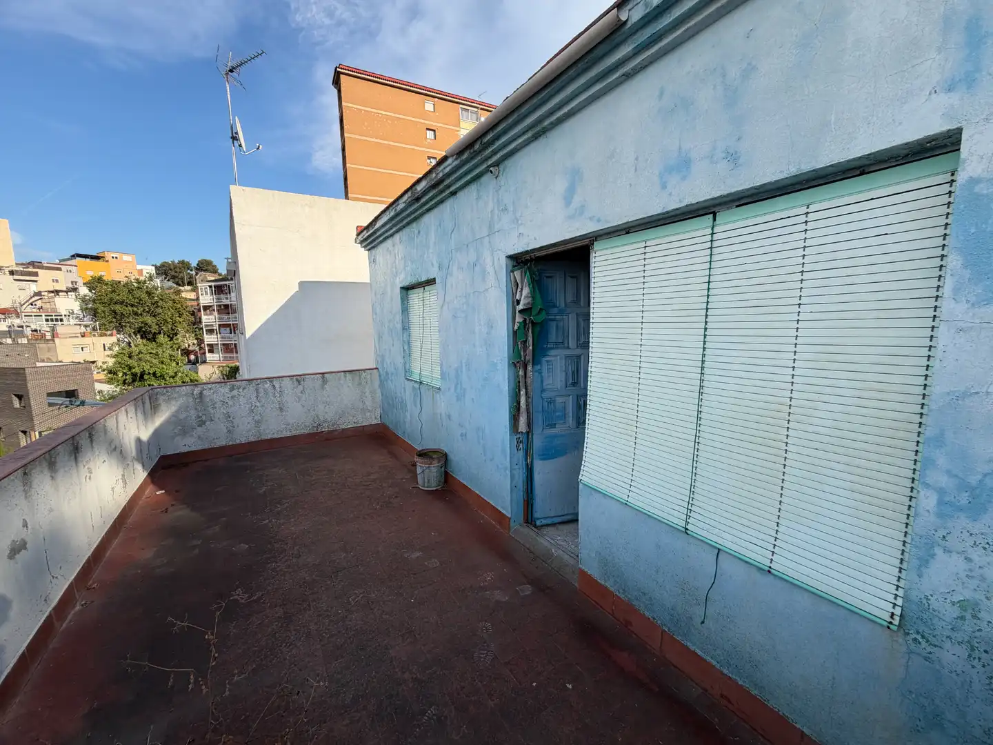 Exterior view of Houses for sale in Barcelona