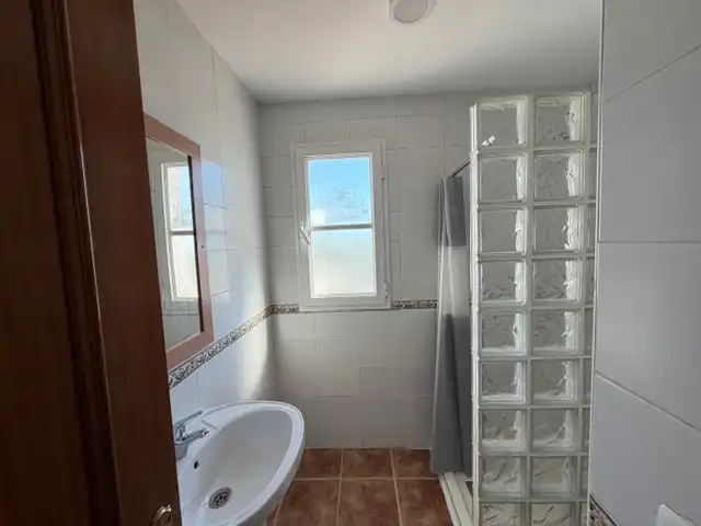 Baño de Casa o chalet en venta en Villamartín con Amueblado y Piscina comunitaria
