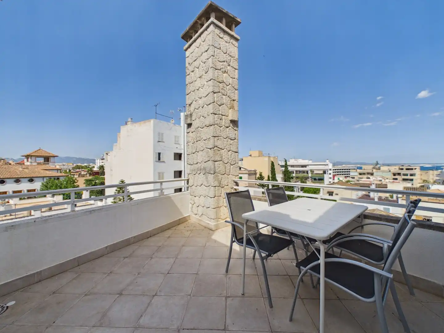 Terrassa de Apartament de lloguer en  Palma de Mallorca amb Aire condicionat