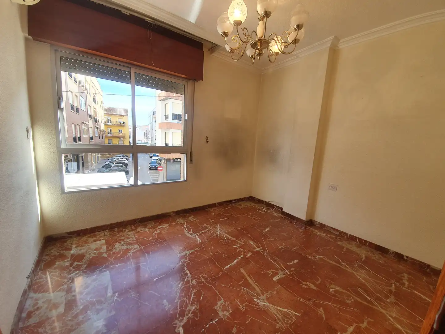 Habitación de Piso en venta en Guadix con Balcón