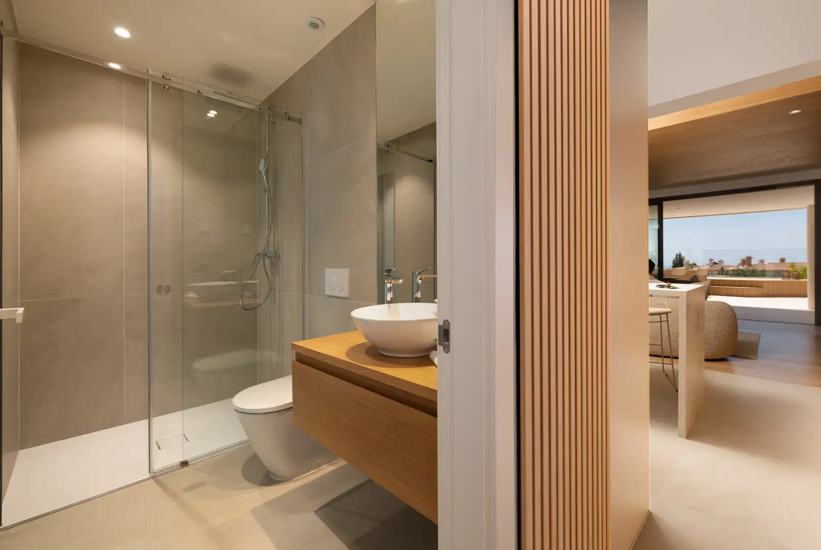 Badezimmer von Wohnungen zum Verkauf in Fuengirola mit Klimaanlage, Terrasse und Schwimmbad