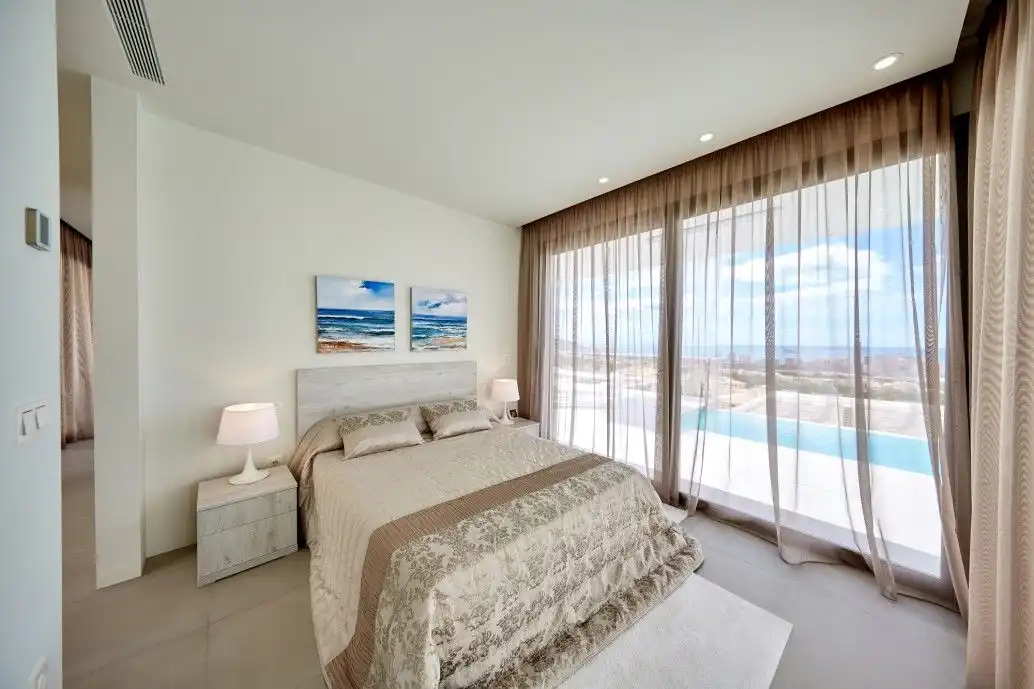 Villa mit Pool zum Verkauf in Golf Bahía, imagen 11
