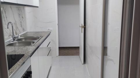 Foto 3 de Piso en venta en Can Pantiquet, Barcelona