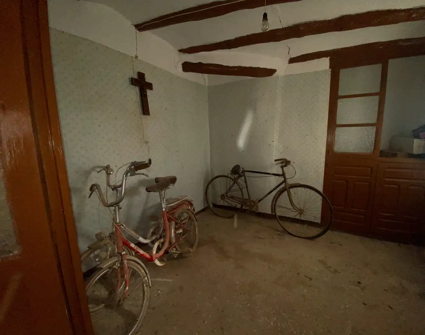 Houses for sale in Blesa  with Storage room and Furnished
