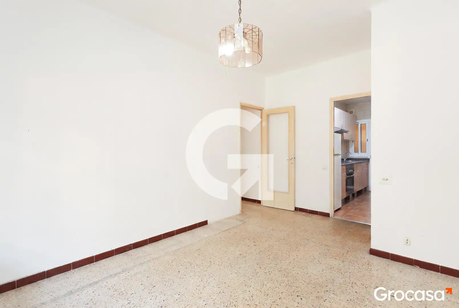 Schlafzimmer von Erdgeschoss zum Verkauf in Gavà mit Ofen