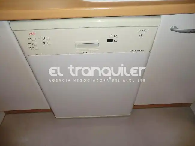 Cocina de Dúplex de alquiler en Majadahonda con Trastero, Piscina y Lavadora