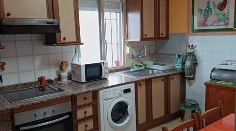Foto 2 de Pis en venda a Calle Los Osorios, 24, San Mamés - La Palomera, León Capital