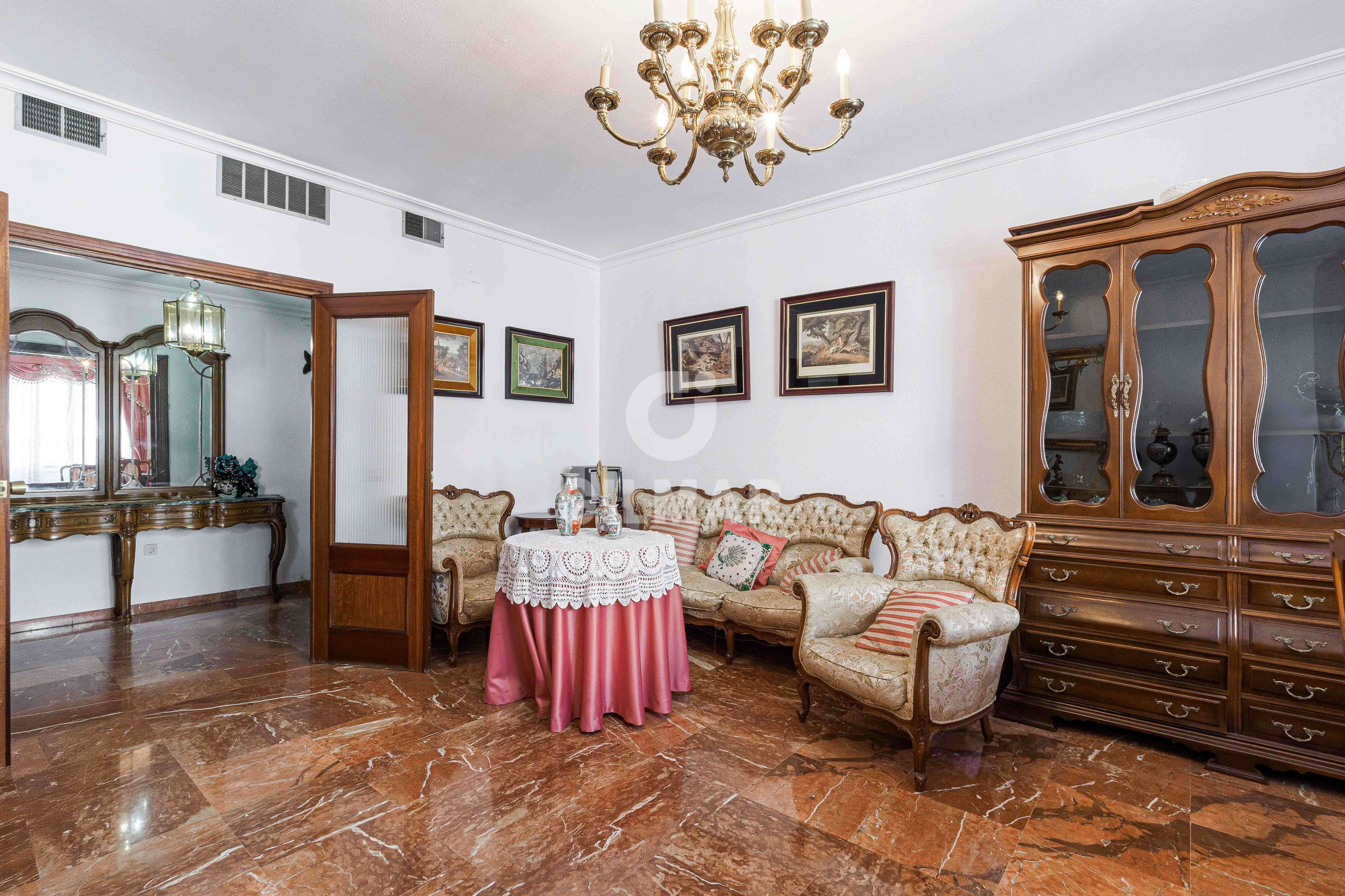 Living room of Flat for sale in  Sevilla Capital