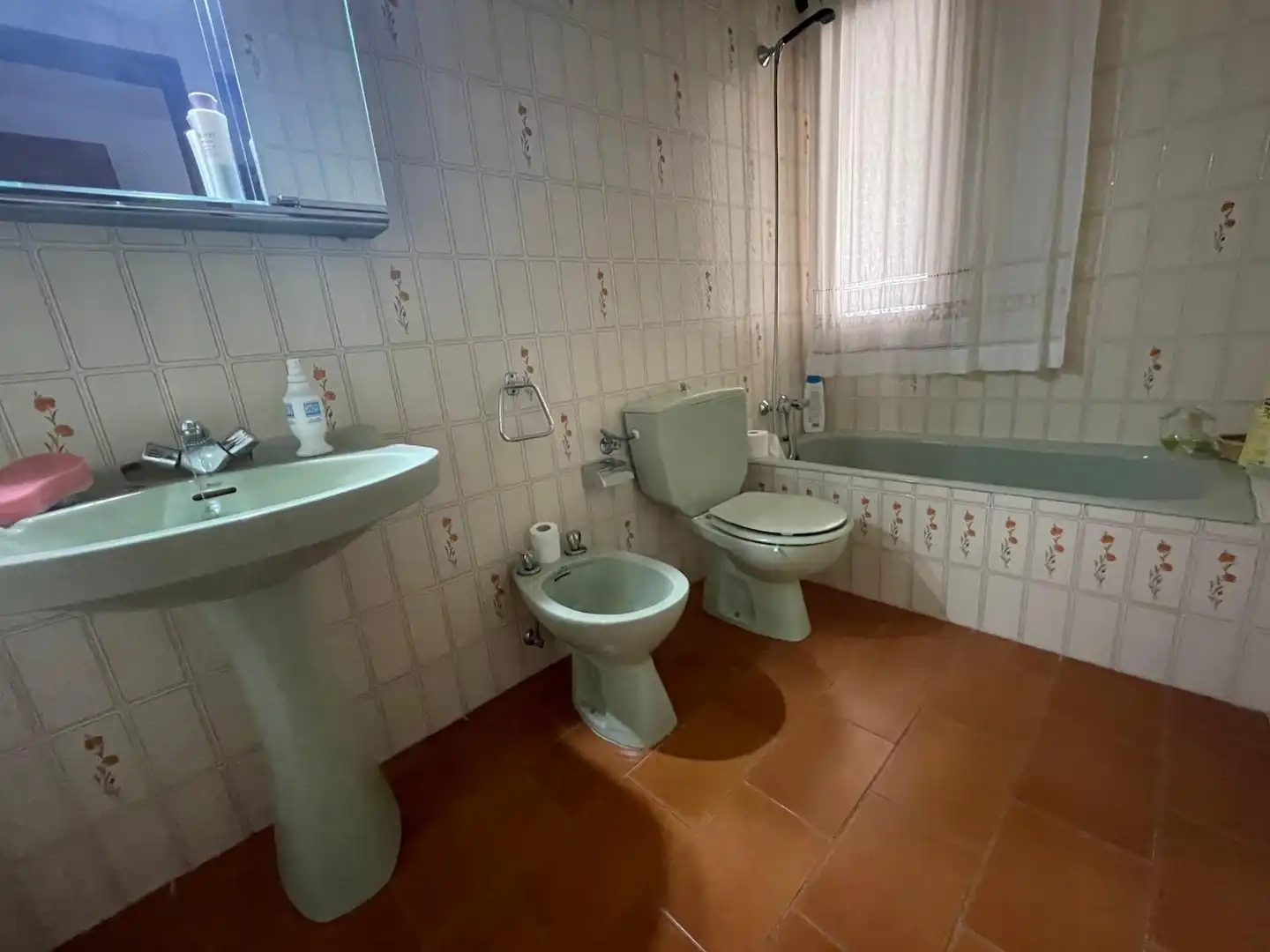 Bathroom of Houses for sale in Trujillo  with Air Conditioner, Heating and Storage room
