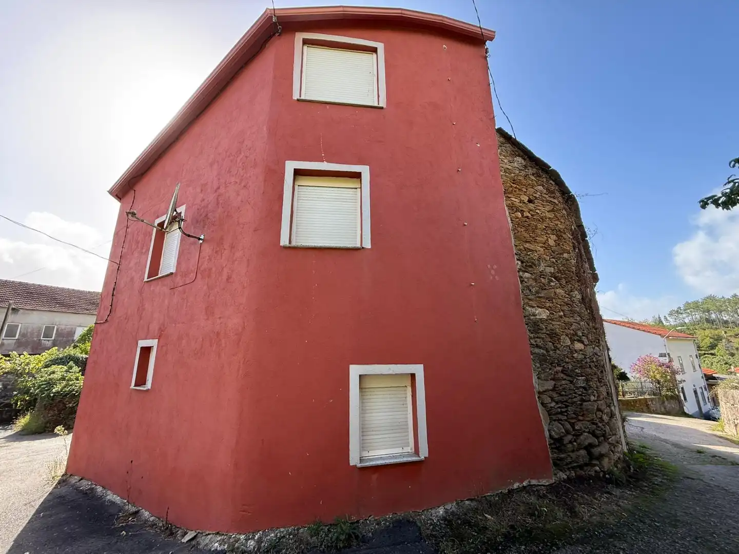 Vista exterior de Casa adosada en venta en Lousame