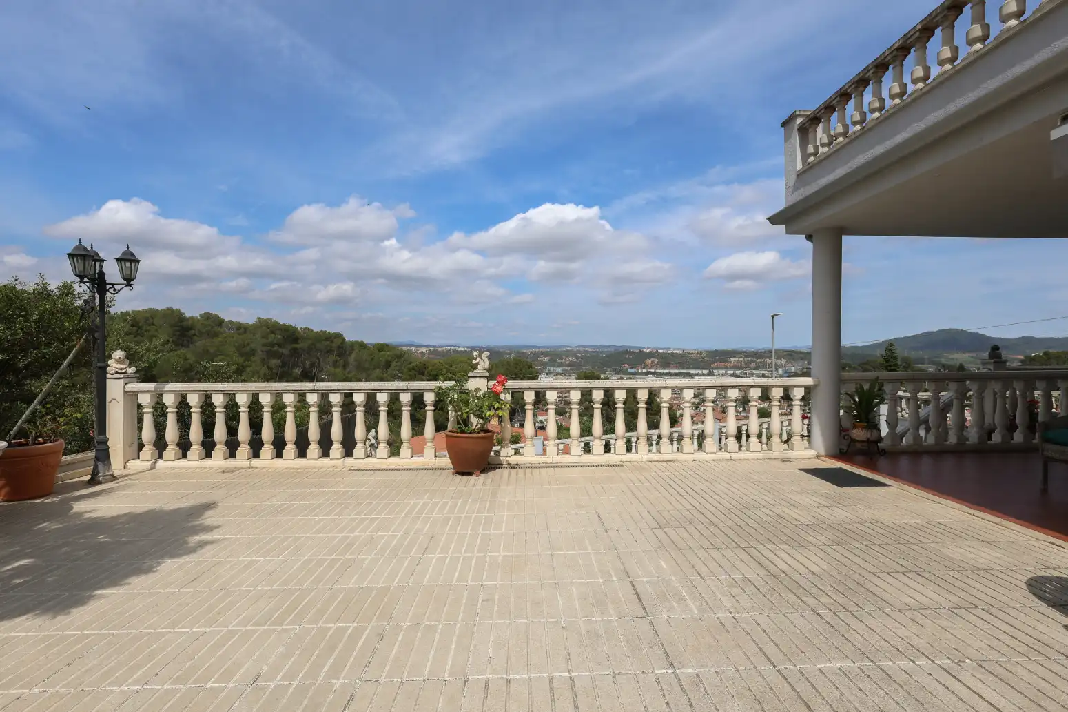 Terraza de Casa o chalet en venta en Sant Andreu de la Barca con Calefacción, Jardín privado y Terraza