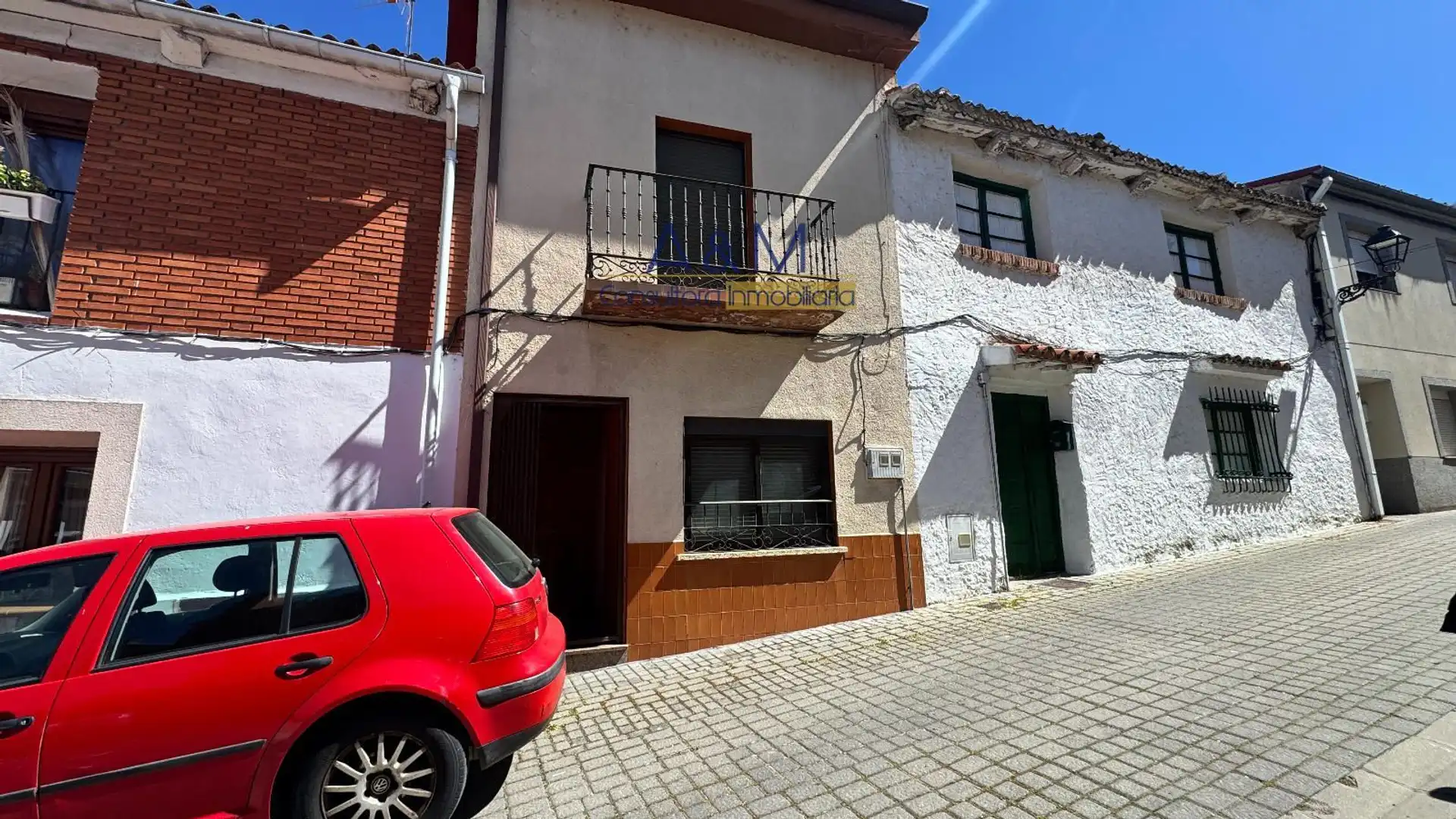 Exterior view of Houses for sale in Mojados  with Balcony