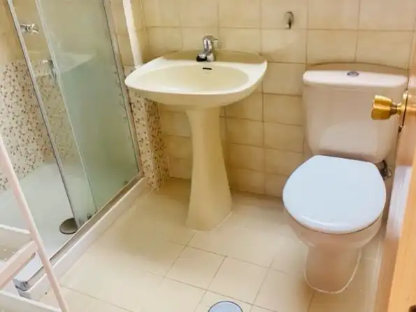 Baño de Estudio de alquiler en Madrid