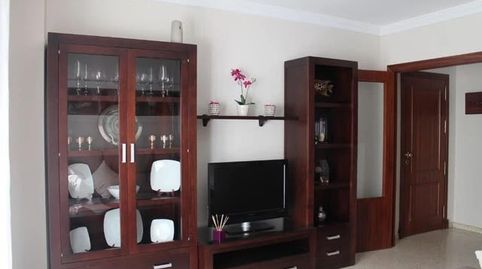 Foto 2 de Piso de alquiler en Calle Fariñas, Centro - Calzada - Cabo Noval, Sanlúcar de Barrameda