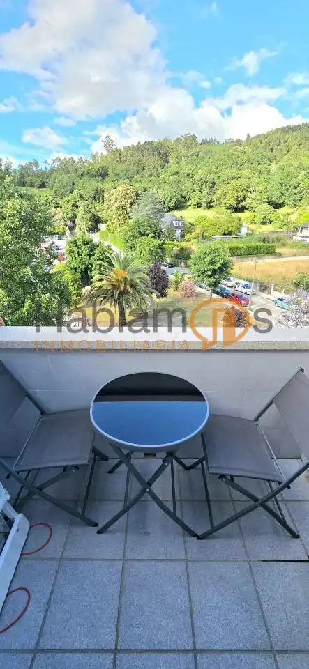 Terrassa de Àtic en venda en Caldas de Reis amb Calefacció, Parquet i Terrassa